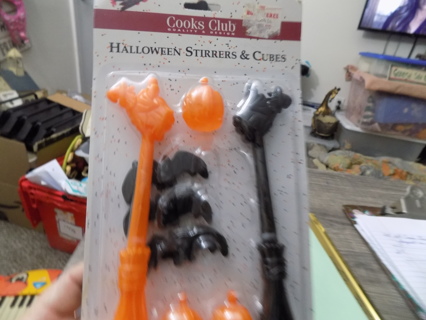 NIP Cooks Club Halloween Stirrers & refreezable ice cube shaped # 2