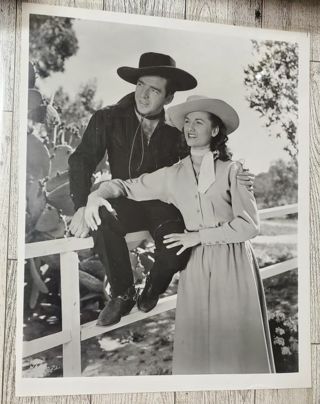 Lash LaRue & Peggy Stewart 8 x 10" Glossy Photo