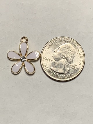 FLOWER CHARM~#37~1 CHARM ONLY~FREE SHIPPING!