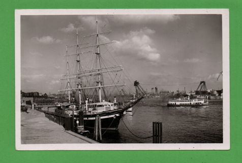 surprise old ship postcard b&w Hamburg at least 1953 or older