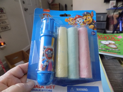 NIP Paw Patrol side walk chalk and chalk holder