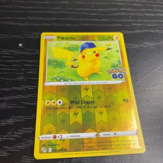 BASIC Pikachu Pokemon reverse holo