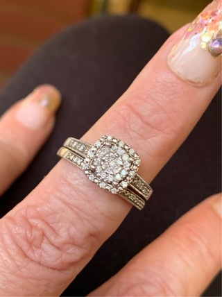 Gorgeous Sterling Silver Genuine Diamond Bridal Ring Set