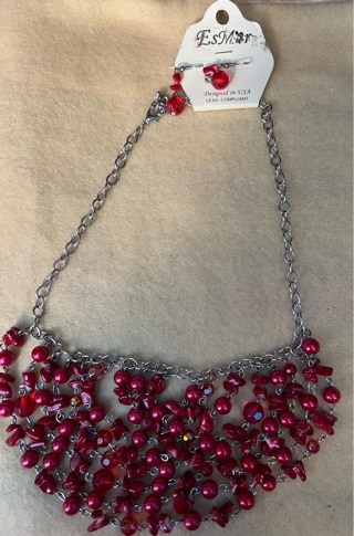 Red Necklace with Earrings 