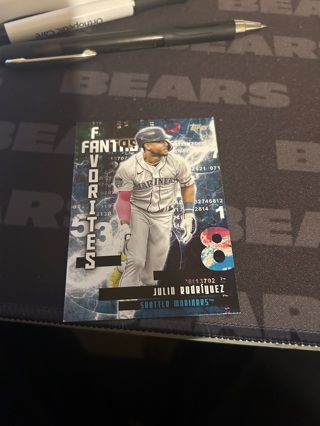 2024 topps fantasy favorites julio rodriguez