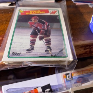 (25) random 1988 topps hockey cards 
