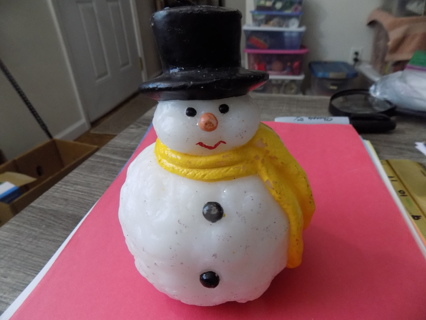 6 inch tall 3d snowman shaped candle 4 1/2 round top hat, yelllow scarf NEW NEVER lit