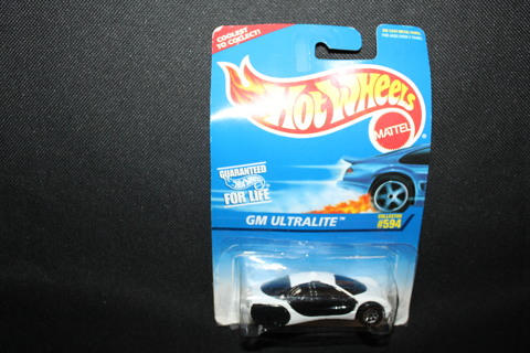 WHITE GM ULTRALITE - HOT WHEEL