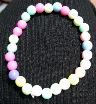 Child’s Stretch Beaded Bracelet