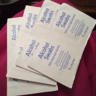 8 Alcohol Swab Prep Pads Read description before bidding