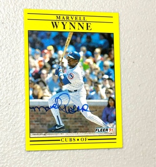 Autographed 1991 Fleer Baseball Card Marvell Wynne Chicago Cubs #441