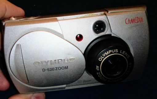 Olympus D 520 Digital Camera