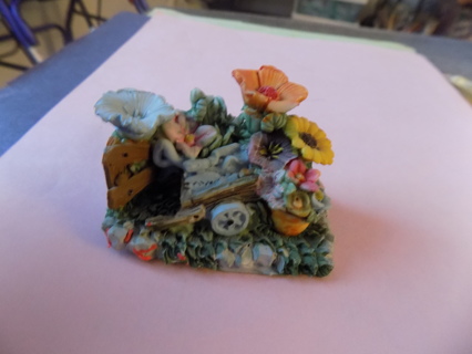 Resin potted flowers and cart 2 1/2 inch