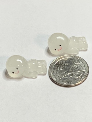 HALLOWEEN DECOR~#6~MINI GHOSTS~SET OF 2 GHOSTS~GLOW IN THE DARK~FREE SHIPPING!