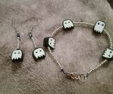 Ghost Pacman charm earrings and bracelet set happy bidding