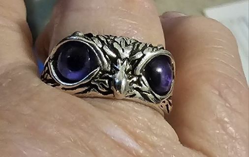 Cute Adjustable Purple Eyed Owl Ring