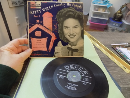 Vintage Kitty Wells 45 RPM Country Hit Parade  Record & jacket cover