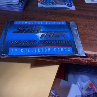 1993 Star Trek the next generation inaugural series unopened pack of cards 
