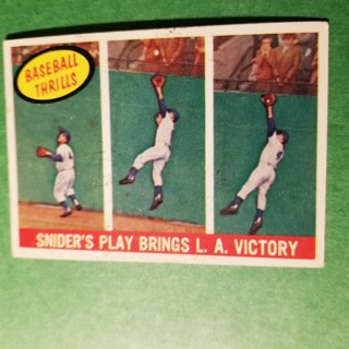 1959 TOPPS EXMT - NRMT BASEBALL CARD NO 468 -  SNIDER'S PLAY BRINGS VICTORY - DODGERS - BV= $20