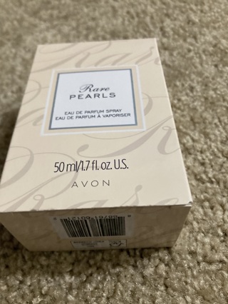 Avon Rare Pearls Eau de Parfum Spray (new)