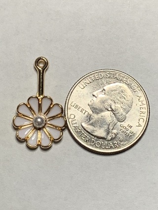 FLOWER CHARM~#16~1 CHARM ONLY~FREE SHIPPING!