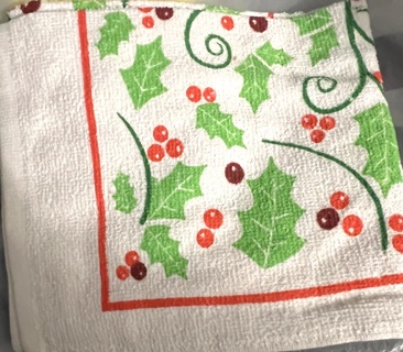 BNIP 24” X 14”, 65% Cotton, 35% Polyester, Decorative Holiday Towel, Table Runner,….