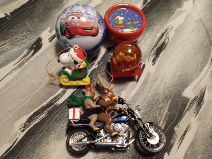 5 PC. Xmas Ornament Lot - Snoopy Etc....