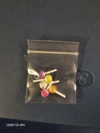 Mini lollipops for nail art