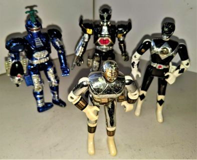 2 1995-97 Bandai Power Rangers & 2 Big Bad Beetle Borgs articulated action figures 5 1/2" tall