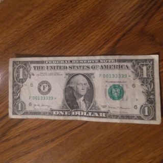 Star note dollar bill $1.00 circulated fancy serial number collectors bill four of a kind low number