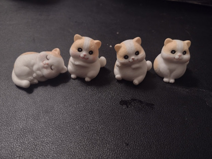 4 Orange & White Fat Kitten Figurines