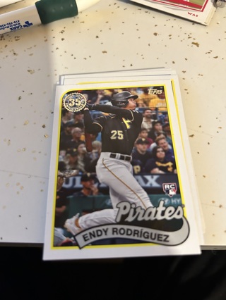 2024 topps 35th anniversary rc endy rodriguez