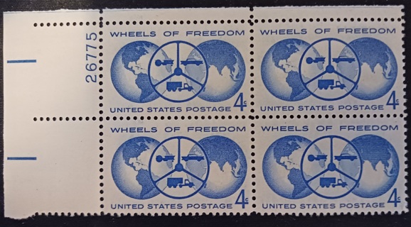 NICE OLD STAMP BLOCK MNH