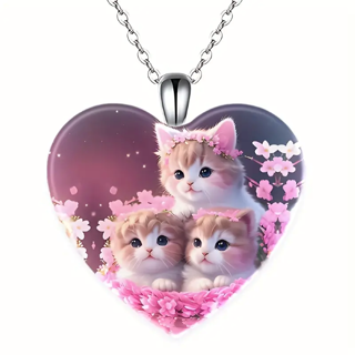 Beautiful Heart Shaped Kitten Necklace BNWT