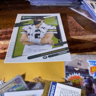 2021 panini donruss Aaron Rodgers football card 