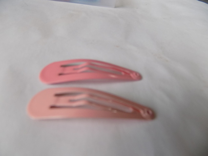 Pair of metal hair clips # 9 peach and light pink