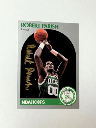 Autographed 1990 Hoops # 45 Robert Parish Boston Celtics