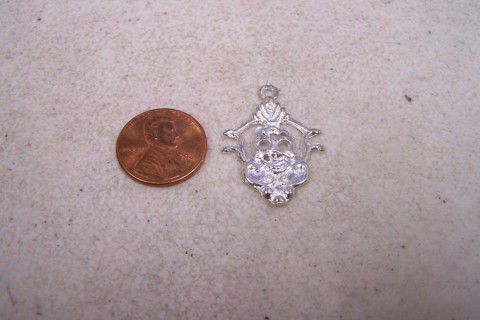 Funky Shiny Pot Metal Mexican Day of the Dead Skull Charm