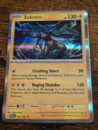 Pokemon Zekrom holo rare card 066/182