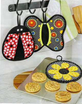 NEW~FUN LADYBUG-BUTTERFLY AND FLOWER POT HOLDERS TO SEW~FREE SHIP!