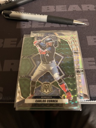 2022 mosaic green prizm carlos correa