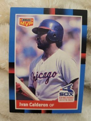 IVAN CALDERON CHICAGO WHITE SOX SPORTS CARD PLUS 2 MYSTERY CARDS