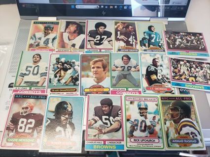 Vintage 1970's-1980's Football 17- card lot