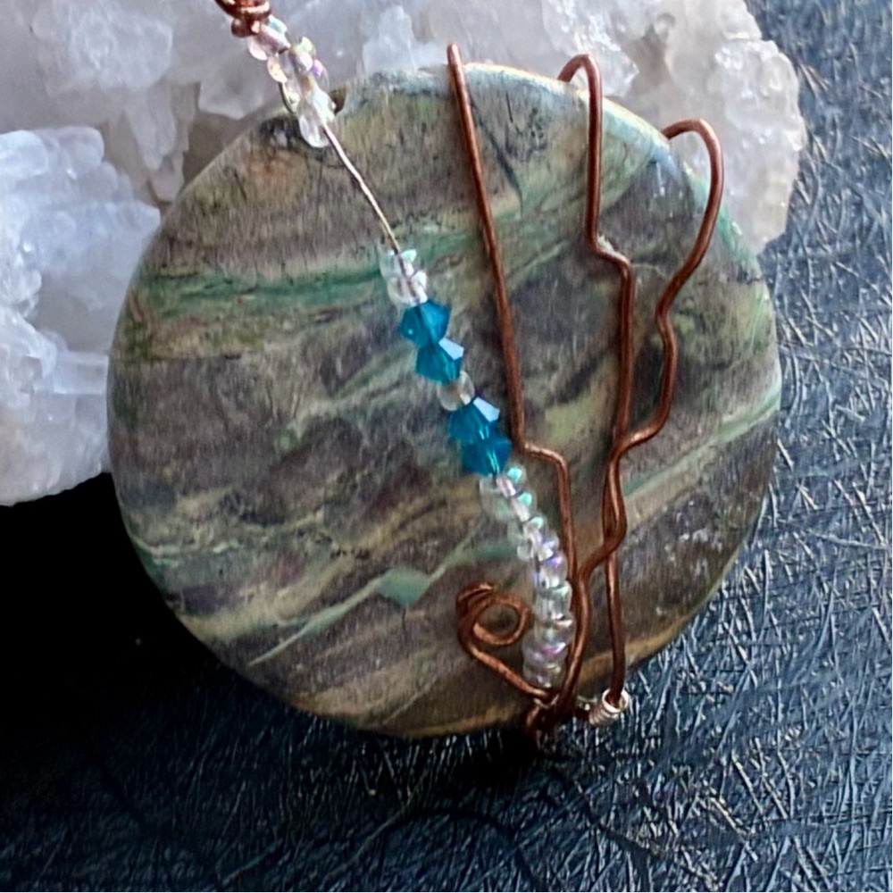Free: Pendant