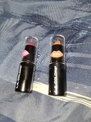 2 lipsticks