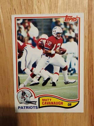 82 Topps Matt Cavanaugh #144