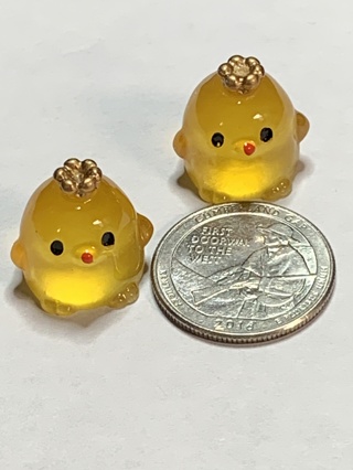 CROWN CHICKS~#2~ORANGE~SET OF 2 CHICKS~GLOW IN THE DARK~FREE SHIPPING!