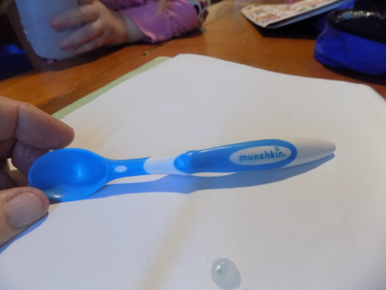 Munchkin blue and white baby spoon