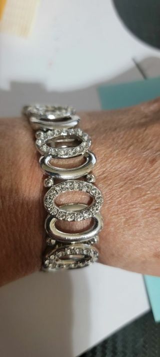 1 stretchy bling bracelet