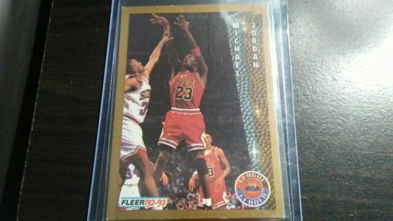 1992/1993 FLEER NBA LEAGUE SCORING LEADER MICHAEL JORDAN CHICAGO BULLS BASKETBALL CARD# 238